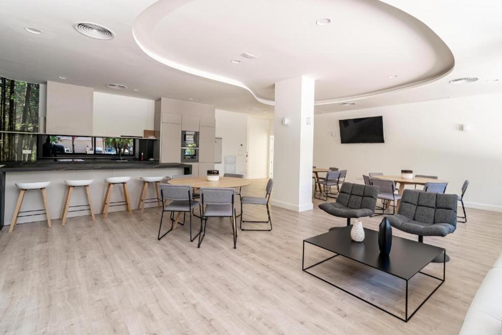 Apartment Keywise Family Luxury Infinity & Golf